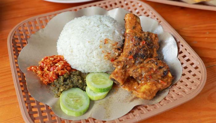 Icip Ayam Bakar Jimbaran di Grogol Jakbar Menu Ramah Kantong