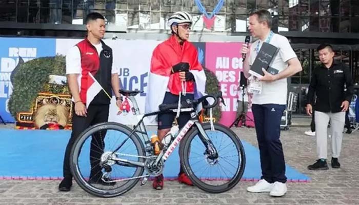 Royke Lumowa Habiskan 1 Tahun 21 Gowes dari Jakarta ke Paris